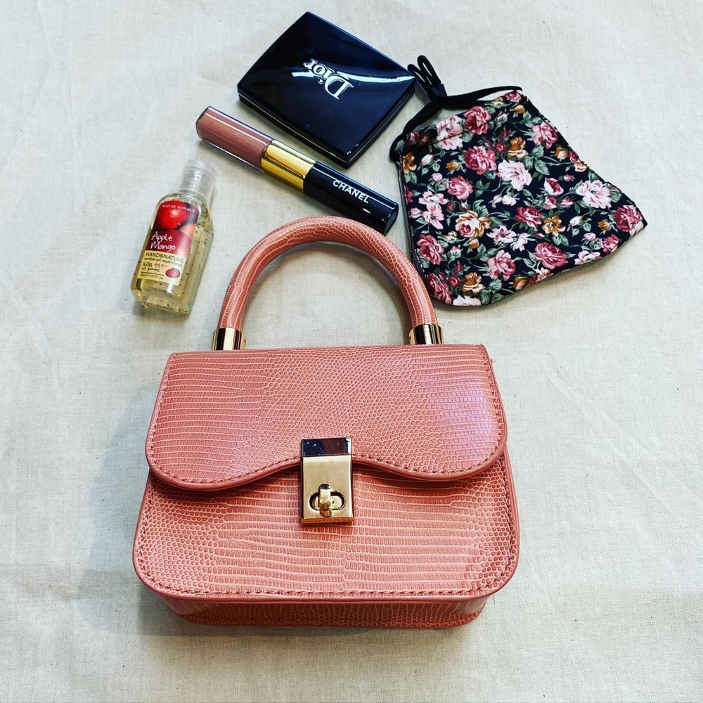 COLE small purse